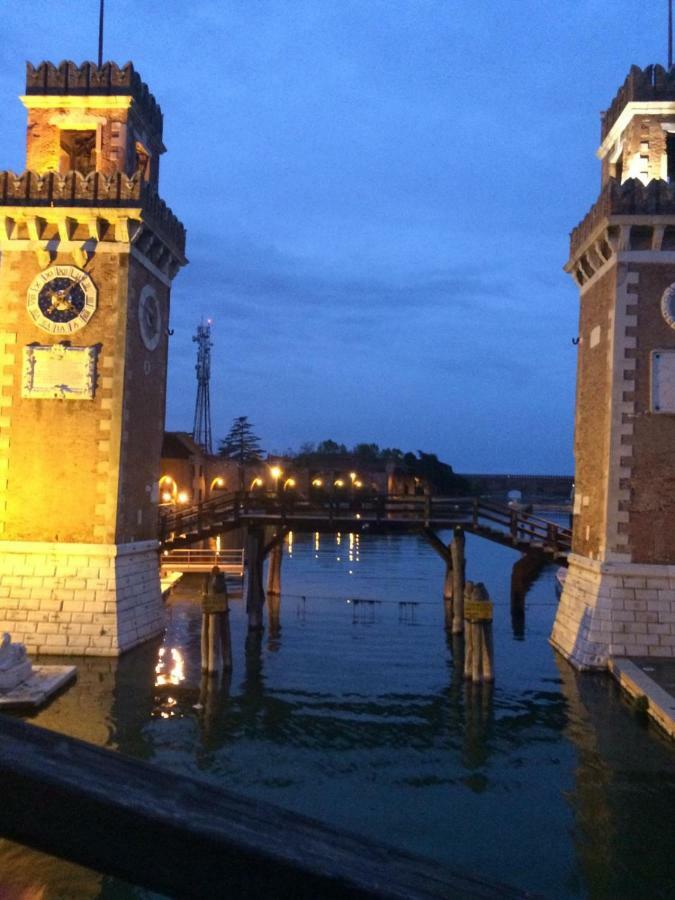 Gioiello Di Venezia, Suite Calle Del Forno Buitenkant foto